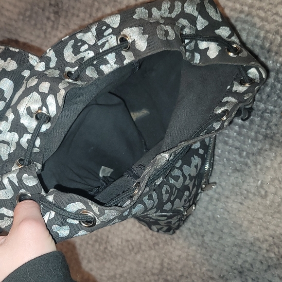 Pink Drawstring Backpack - Picture 4 of 9